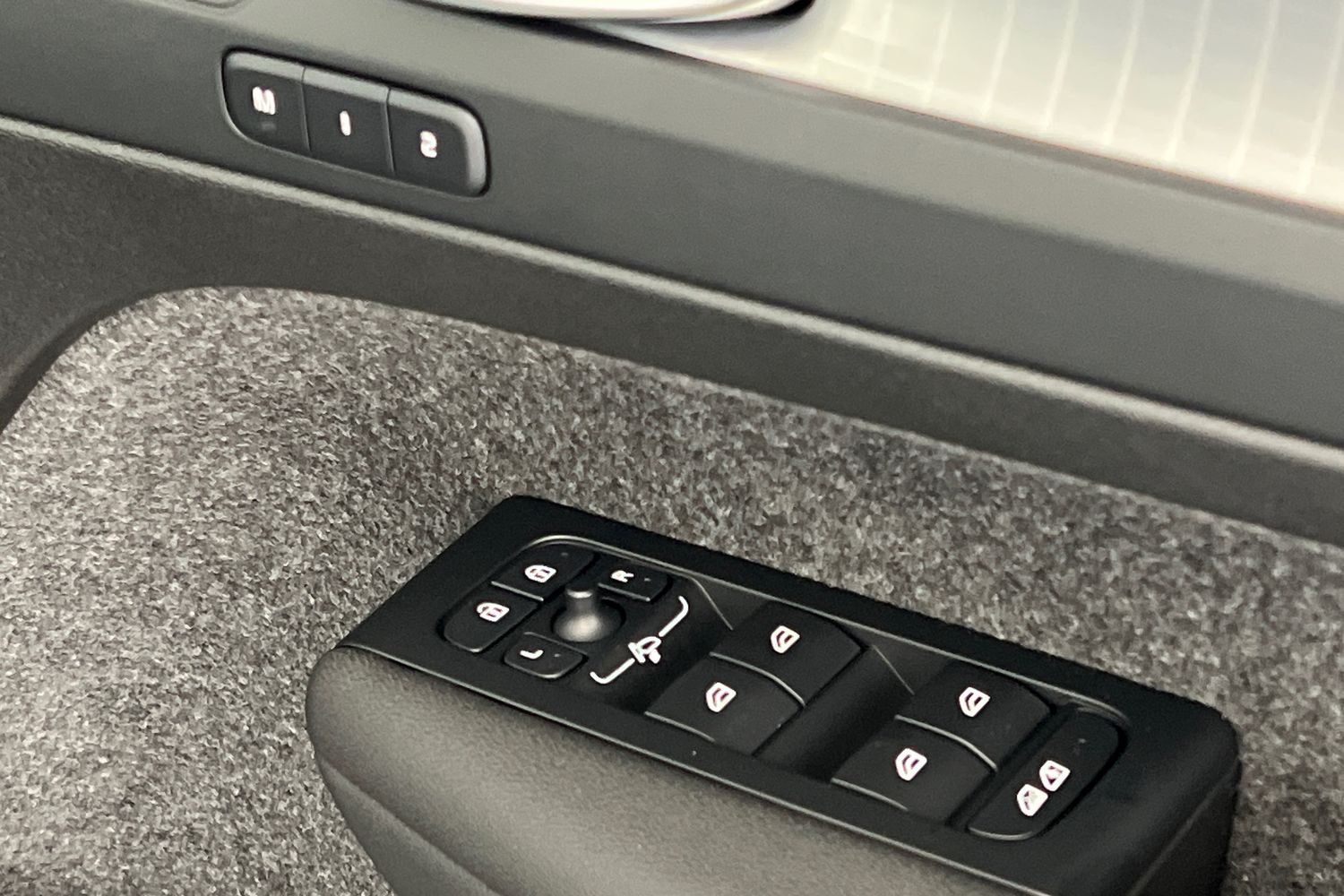 Used Volvo XC40 2025 for sale - 77035865: Photo 30