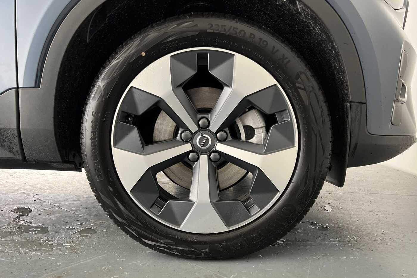 Used Volvo XC40 2025 for sale - 77035865: Photo 5