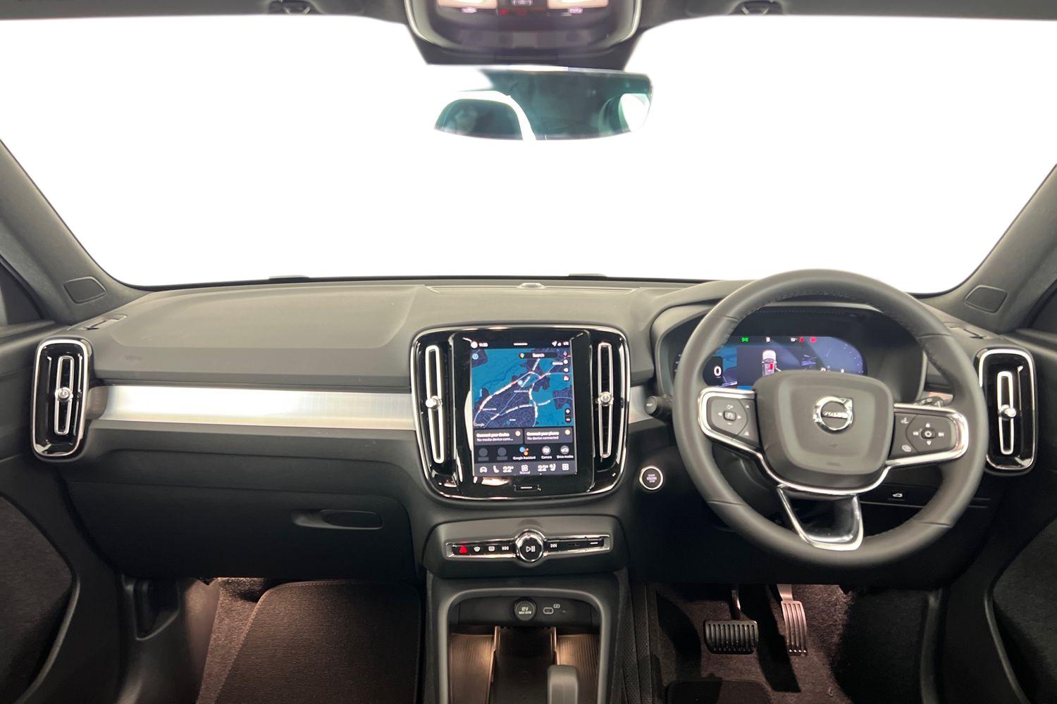 Used Volvo XC40 2025 for sale - 77035865: Photo 6