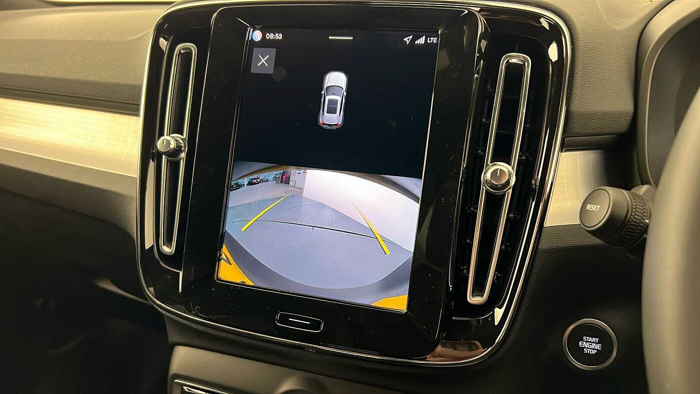 Used Volvo XC40 2025 for sale - 76614940: Photo 24