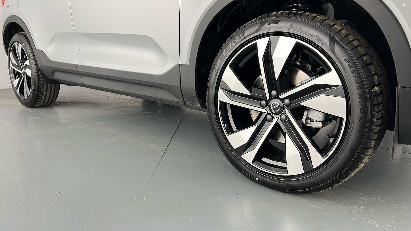 Used Volvo XC40 2025 for sale - 76614940: Photo 27