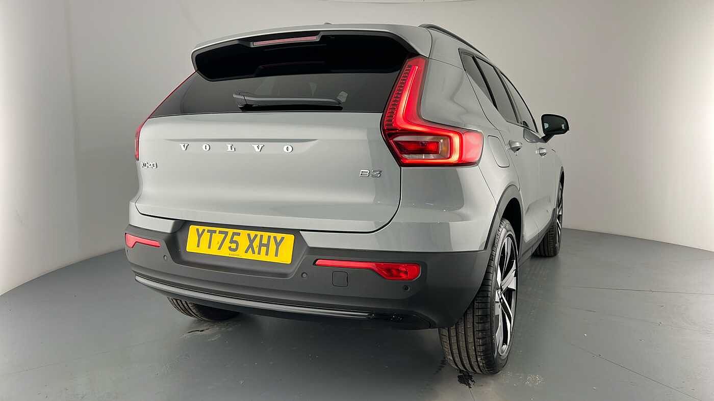 Used Volvo XC40 2025 for sale - 76614940: Photo 30