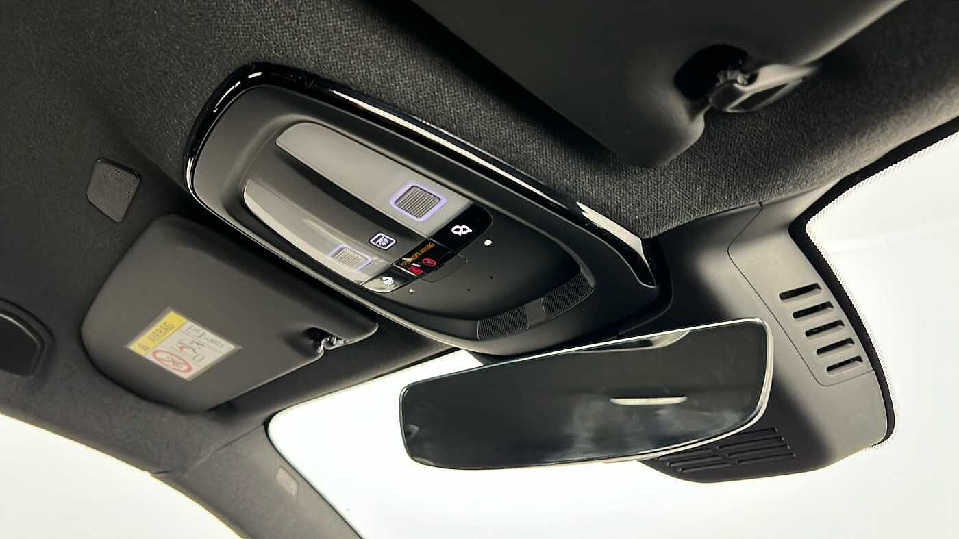 Used Volvo XC40 2025 for sale - 76614940: Photo 37