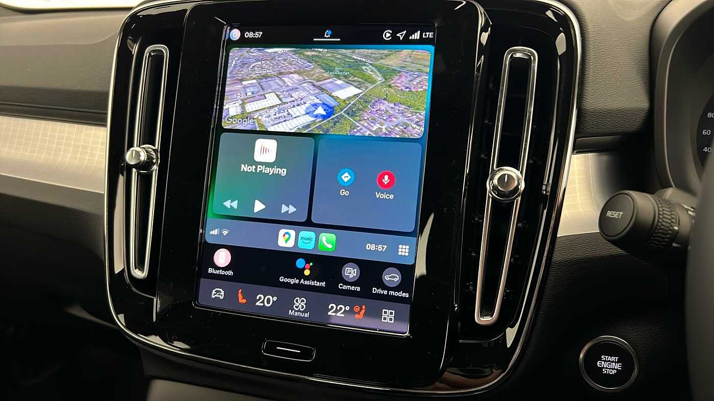 Used Volvo XC40 2025 for sale - 76614940: Photo 41