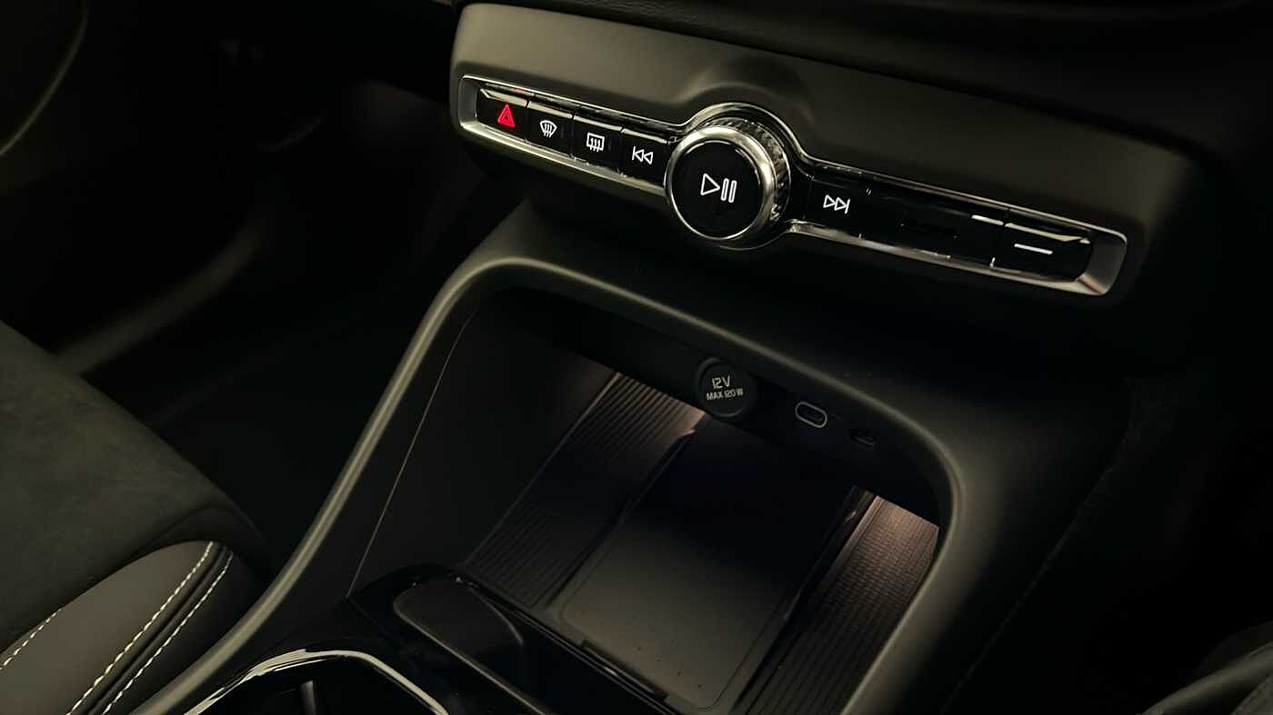 Used Volvo XC40 2025 for sale - 76614940: Photo 46