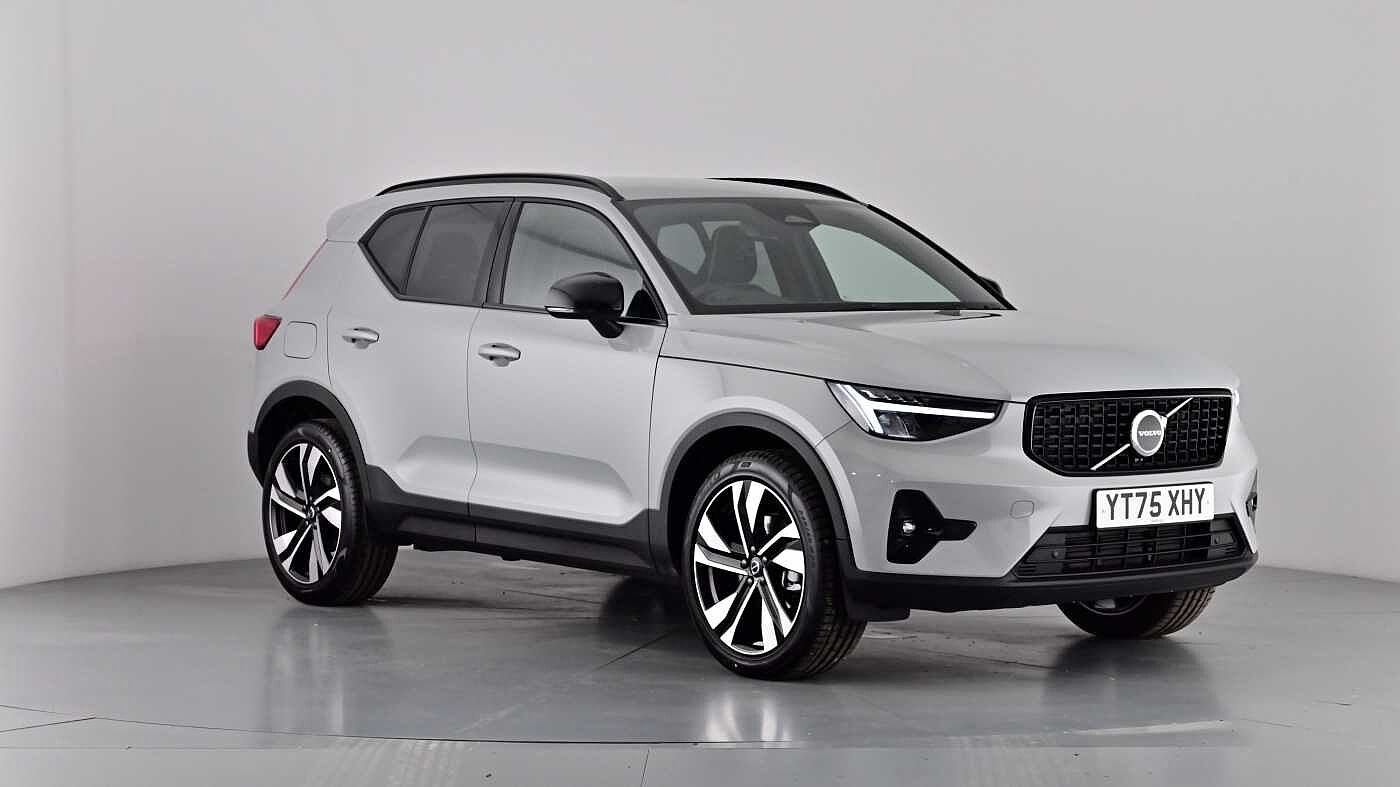 Used Volvo XC40 2025 for sale - 76614940: Photo 49