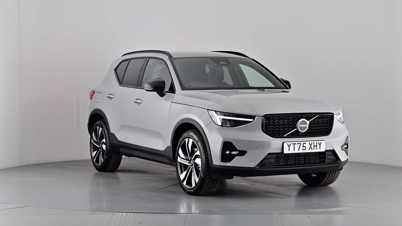 Used Volvo XC40 2025 for sale - 76614940: Photo 50