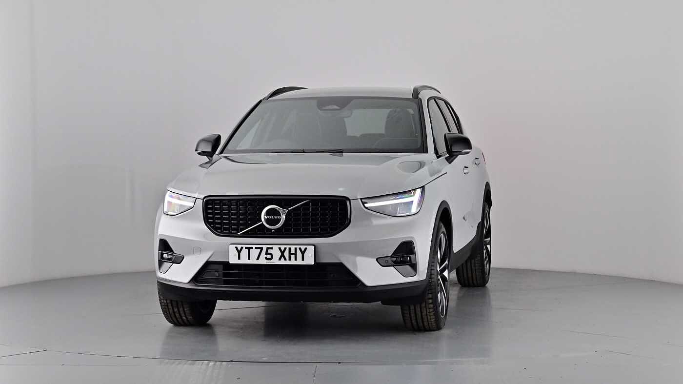 Used Volvo XC40 2025 for sale - 76614940: Photo 54