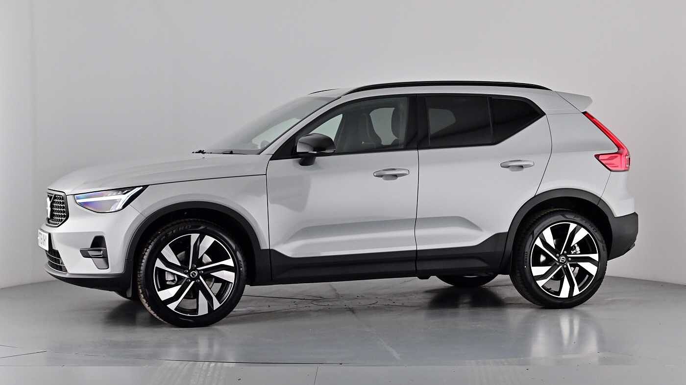 Used Volvo XC40 2025 for sale - 76614940: Photo 60