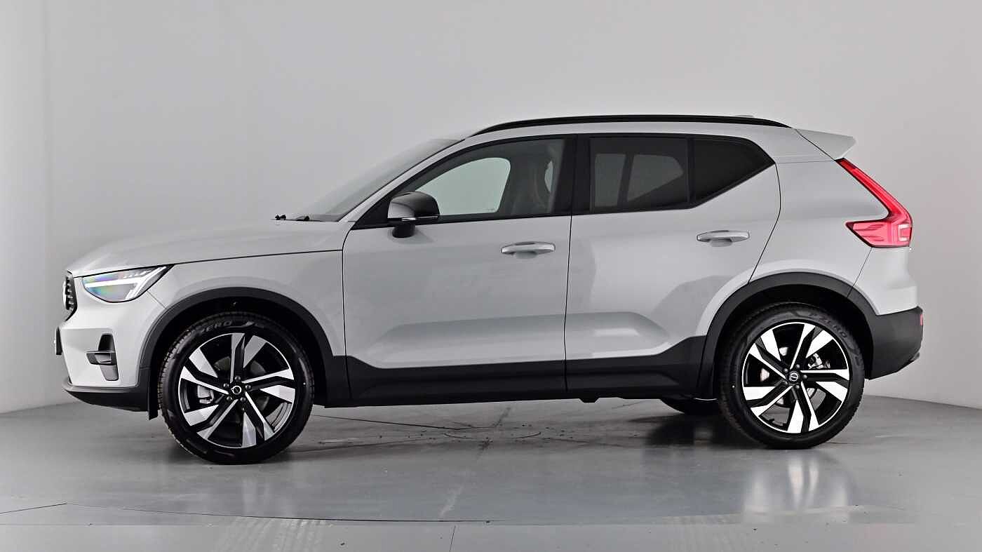 Used Volvo XC40 2025 for sale - 76614940: Photo 61