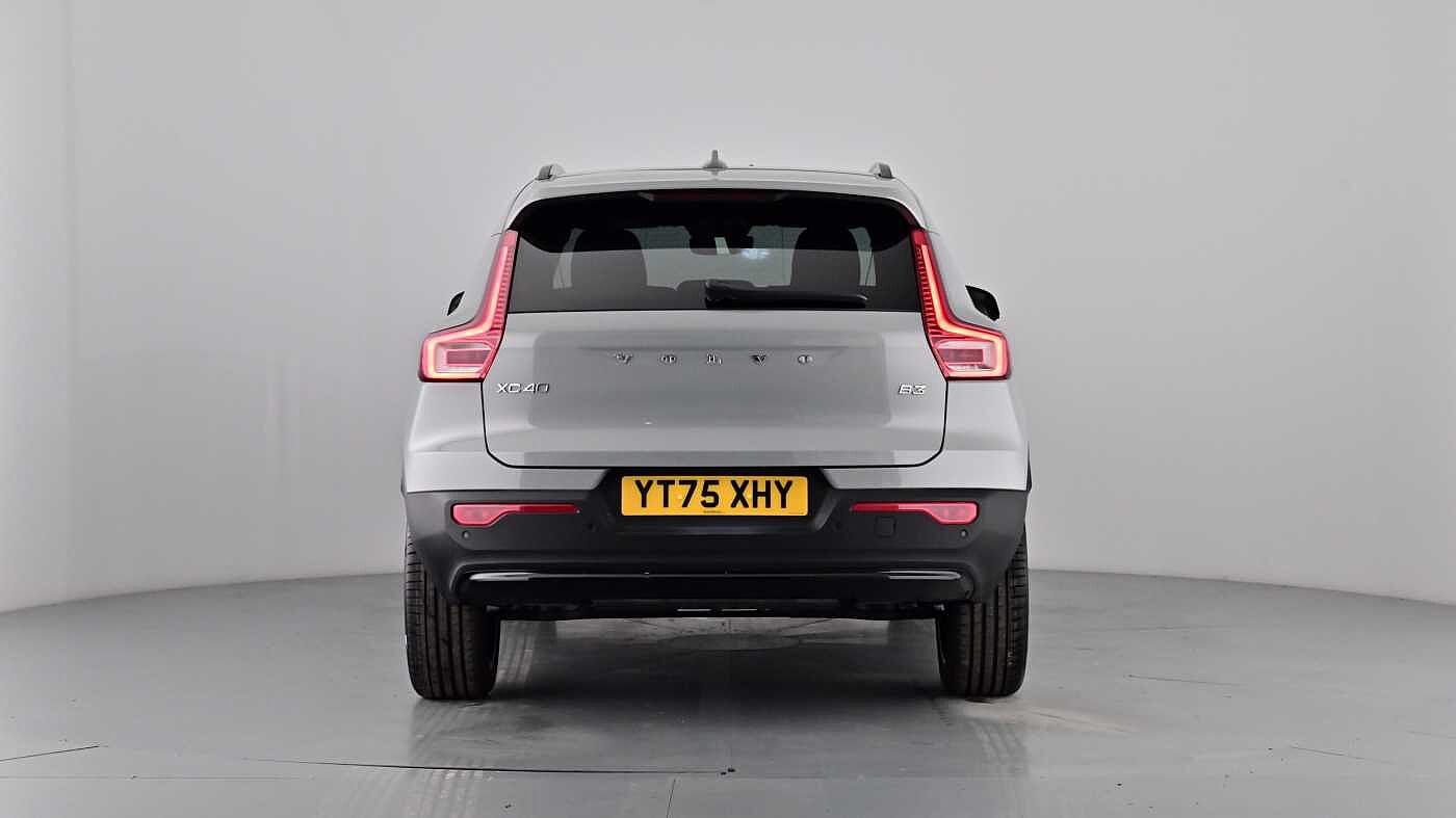Used Volvo XC40 2025 for sale - 76614940: Photo 71