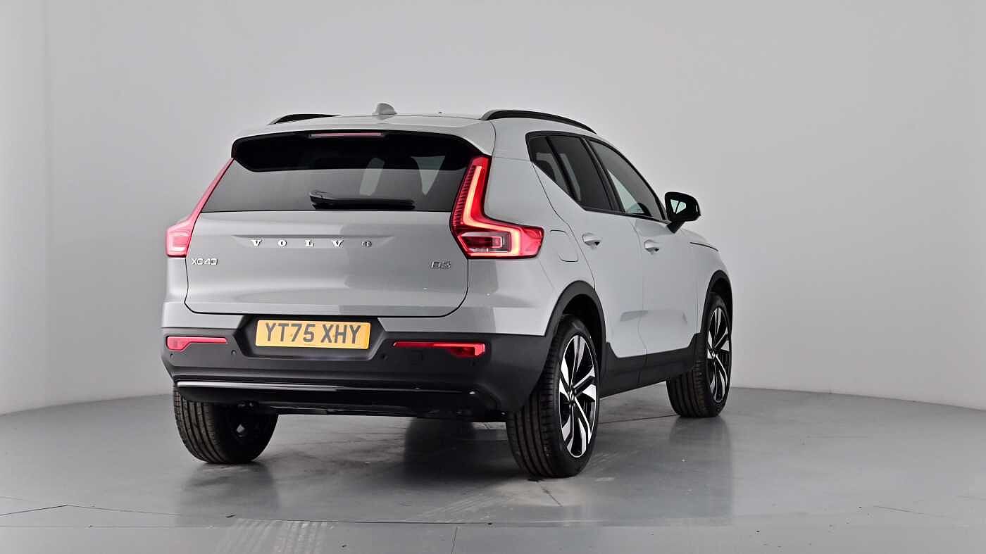 Used Volvo XC40 2025 for sale - 76614940: Photo 73