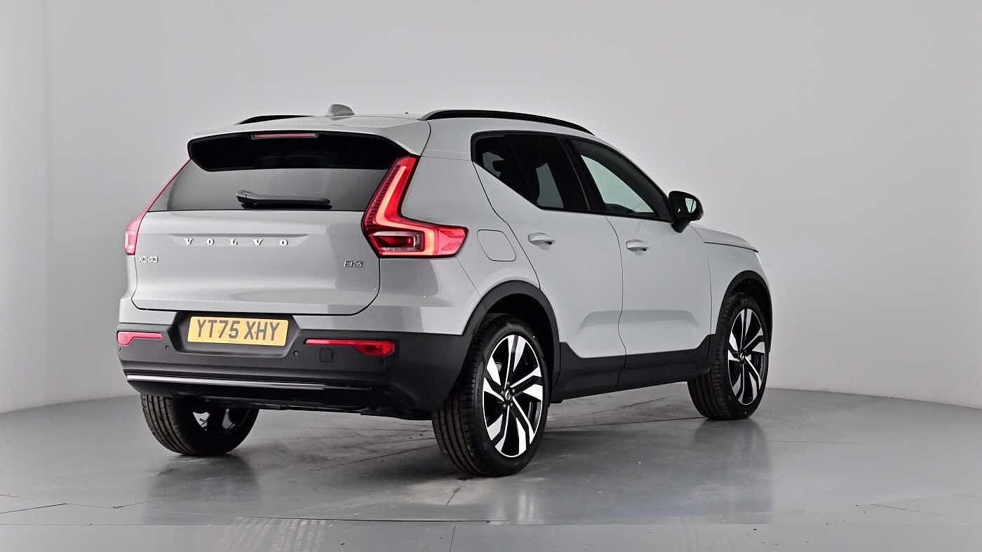 Used Volvo XC40 2025 for sale - 76614940: Photo 74