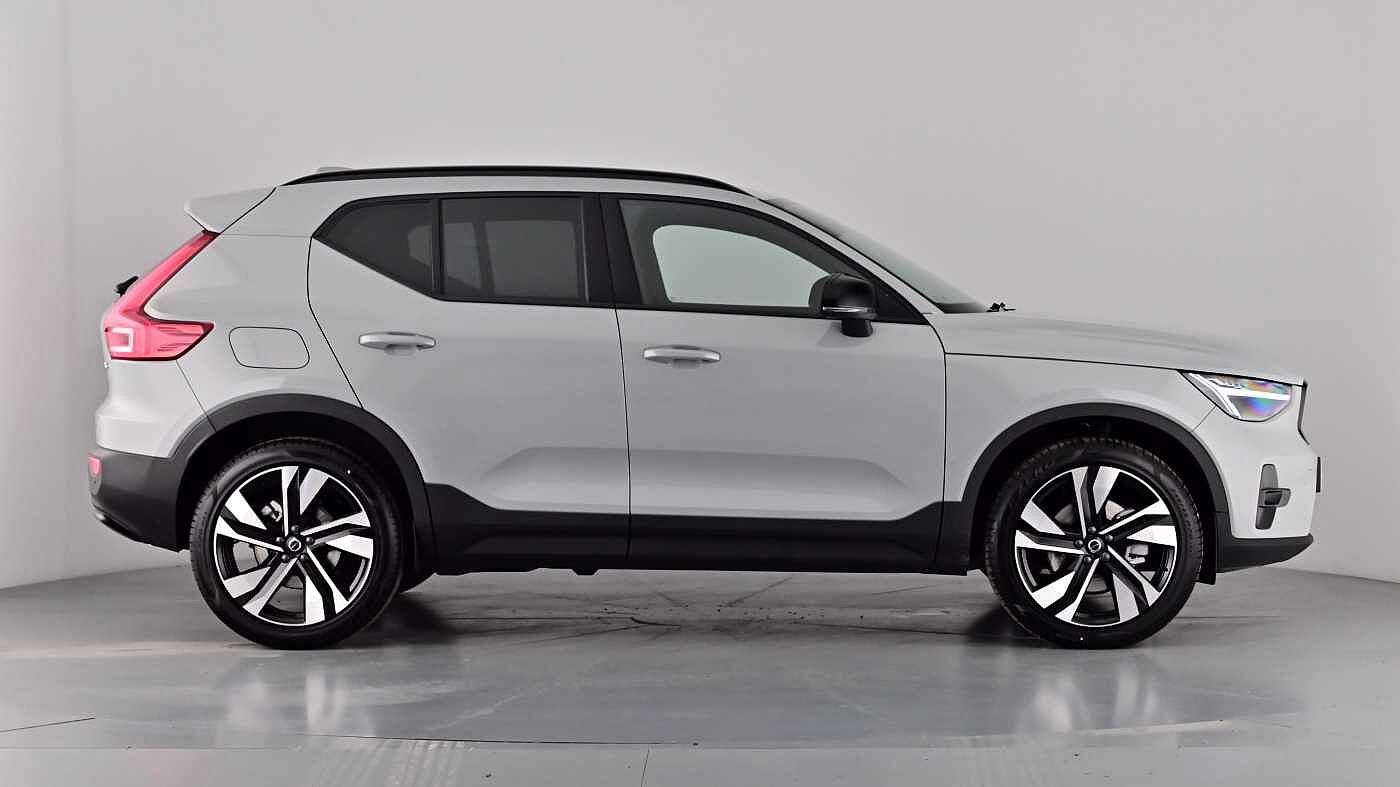 Used Volvo XC40 2025 for sale - 76614940: Photo 80