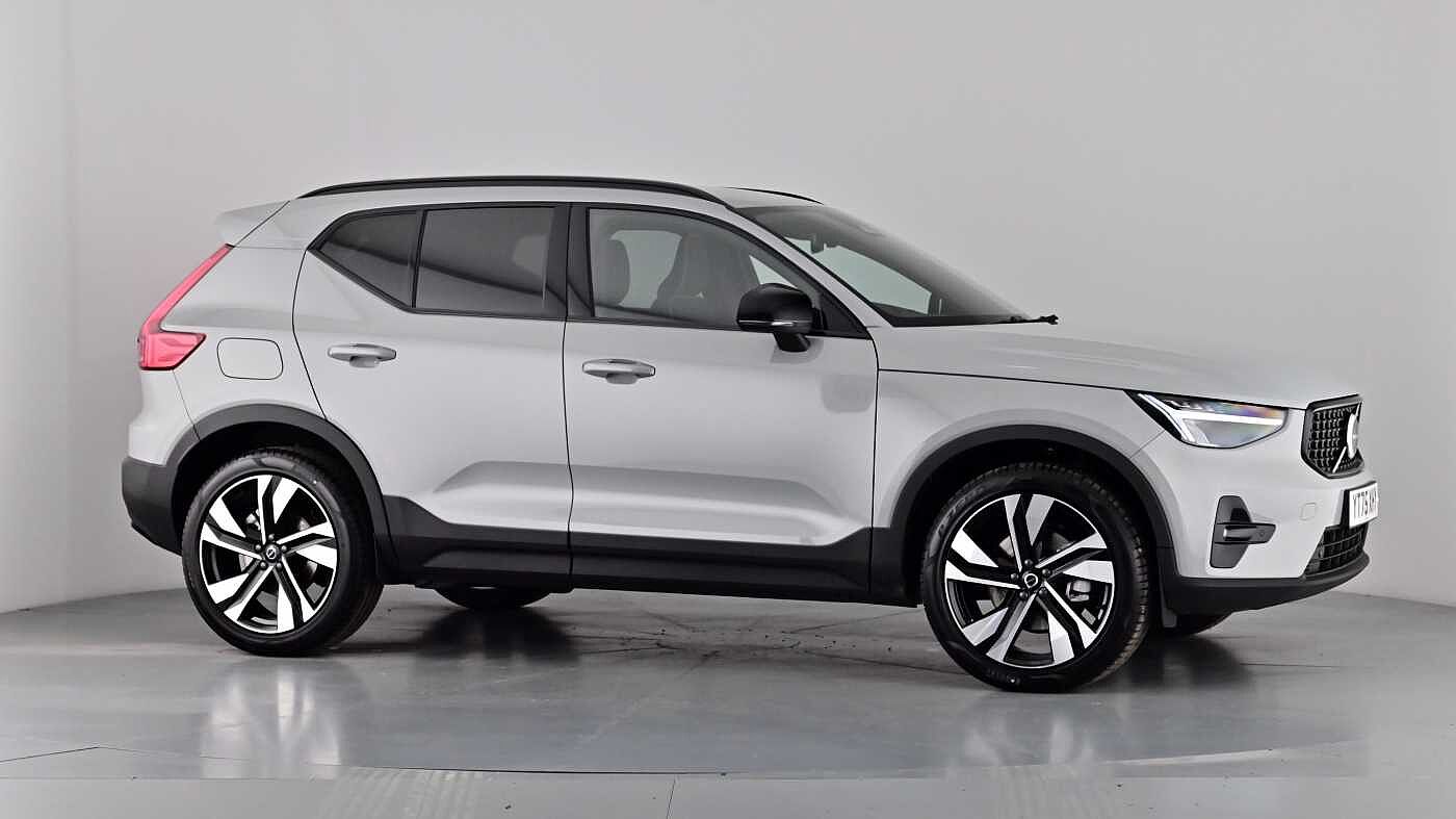 Used Volvo XC40 2025 for sale - 76614940: Photo 82