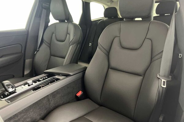 Used Volvo XC60 2024 for sale - 75440105: Photo 33
