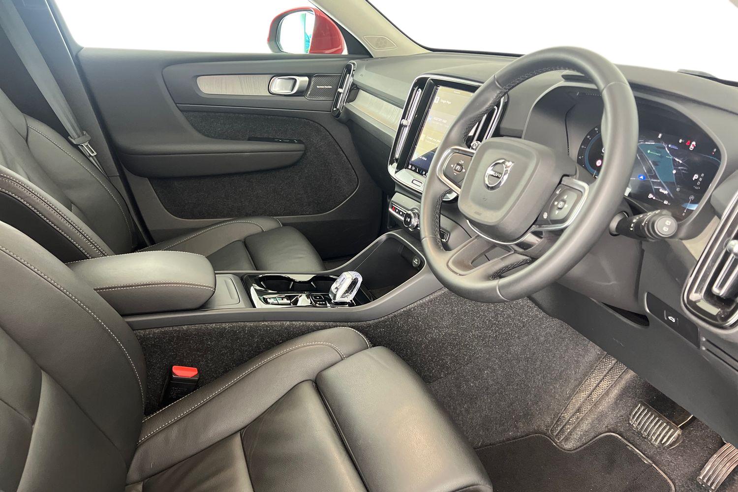 Used Volvo XC40 2025 for sale - 76507704: Photo 11