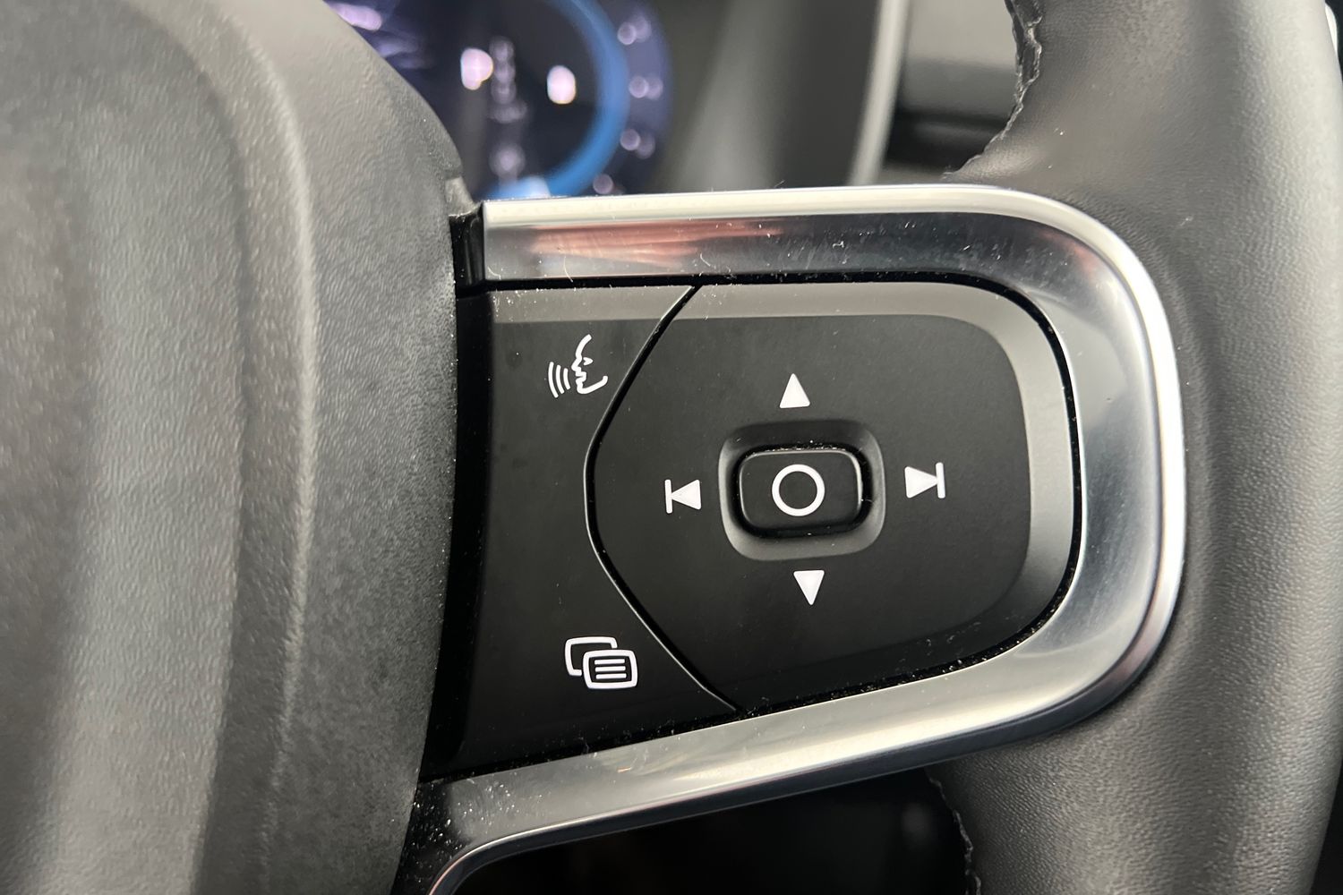 Used Volvo XC40 2025 for sale - 76507704: Photo 13