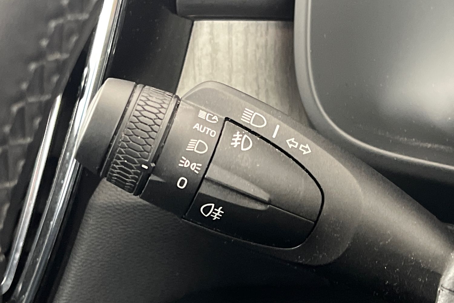 Used Volvo XC40 2025 for sale - 76507704: Photo 34