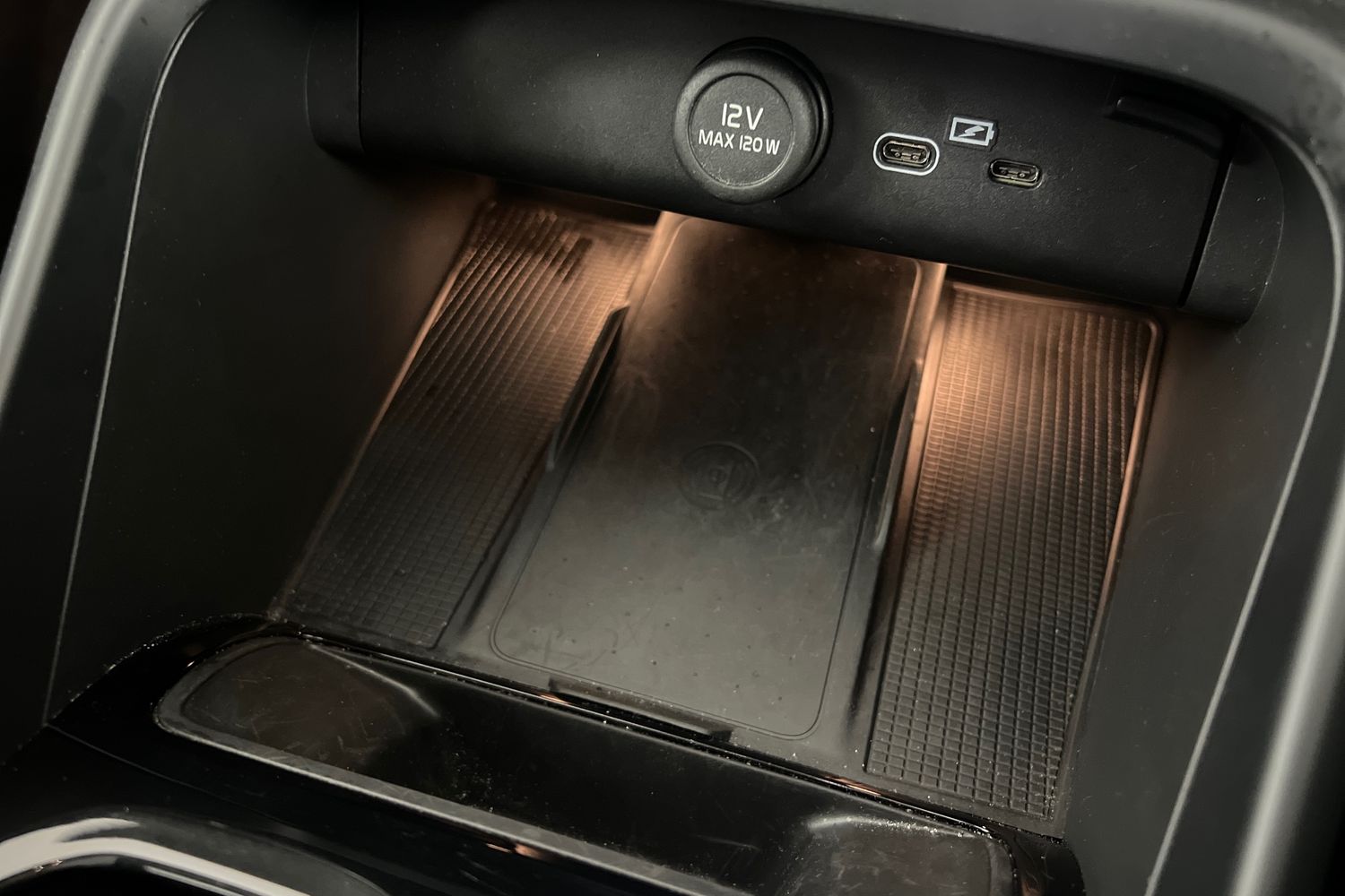 Used Volvo XC40 2025 for sale - 76507704: Photo 36