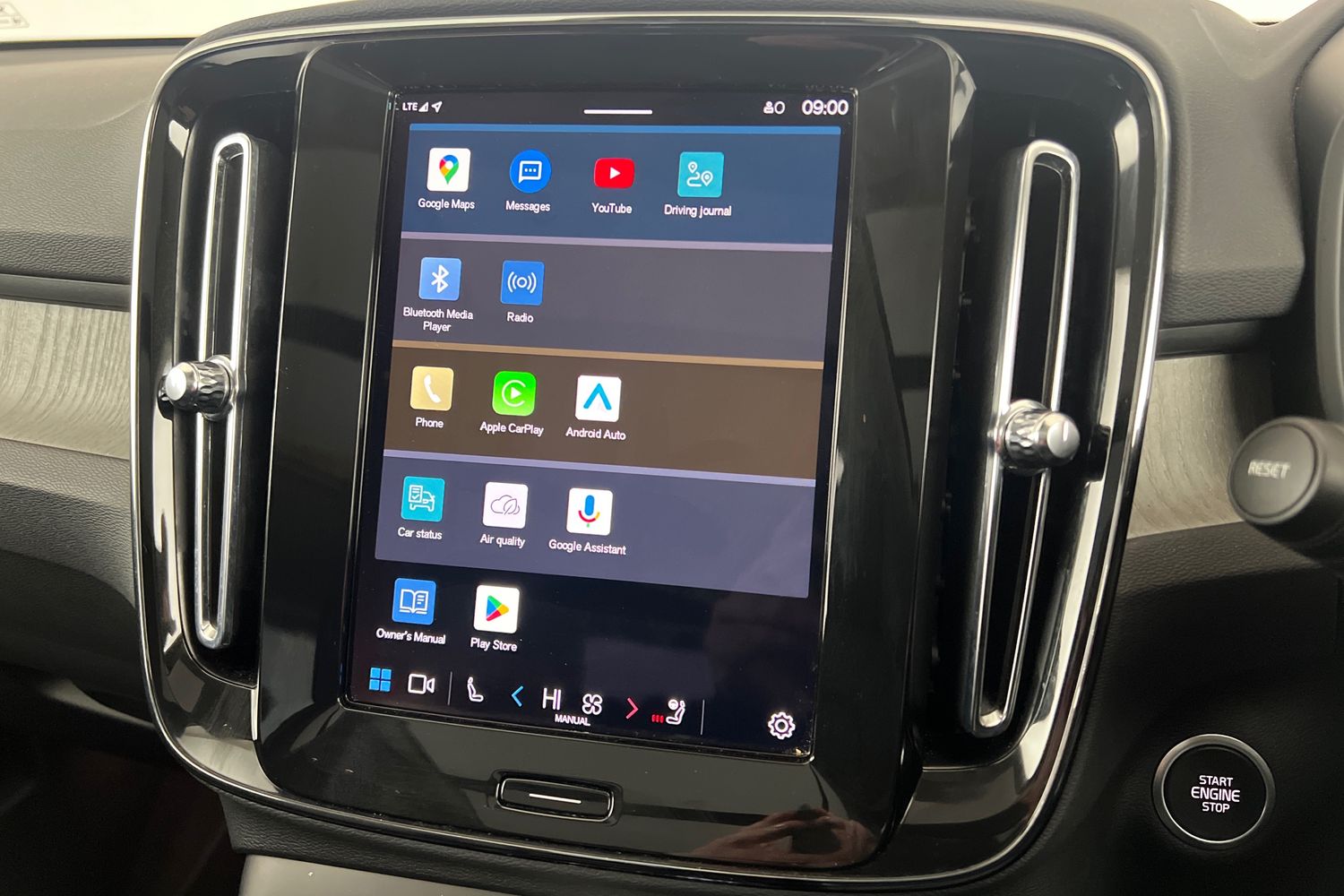 Used Volvo XC40 2025 for sale - 76507704: Photo 38