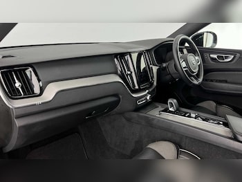 Used Volvo XC60 2022 for sale - 79284448: Photo