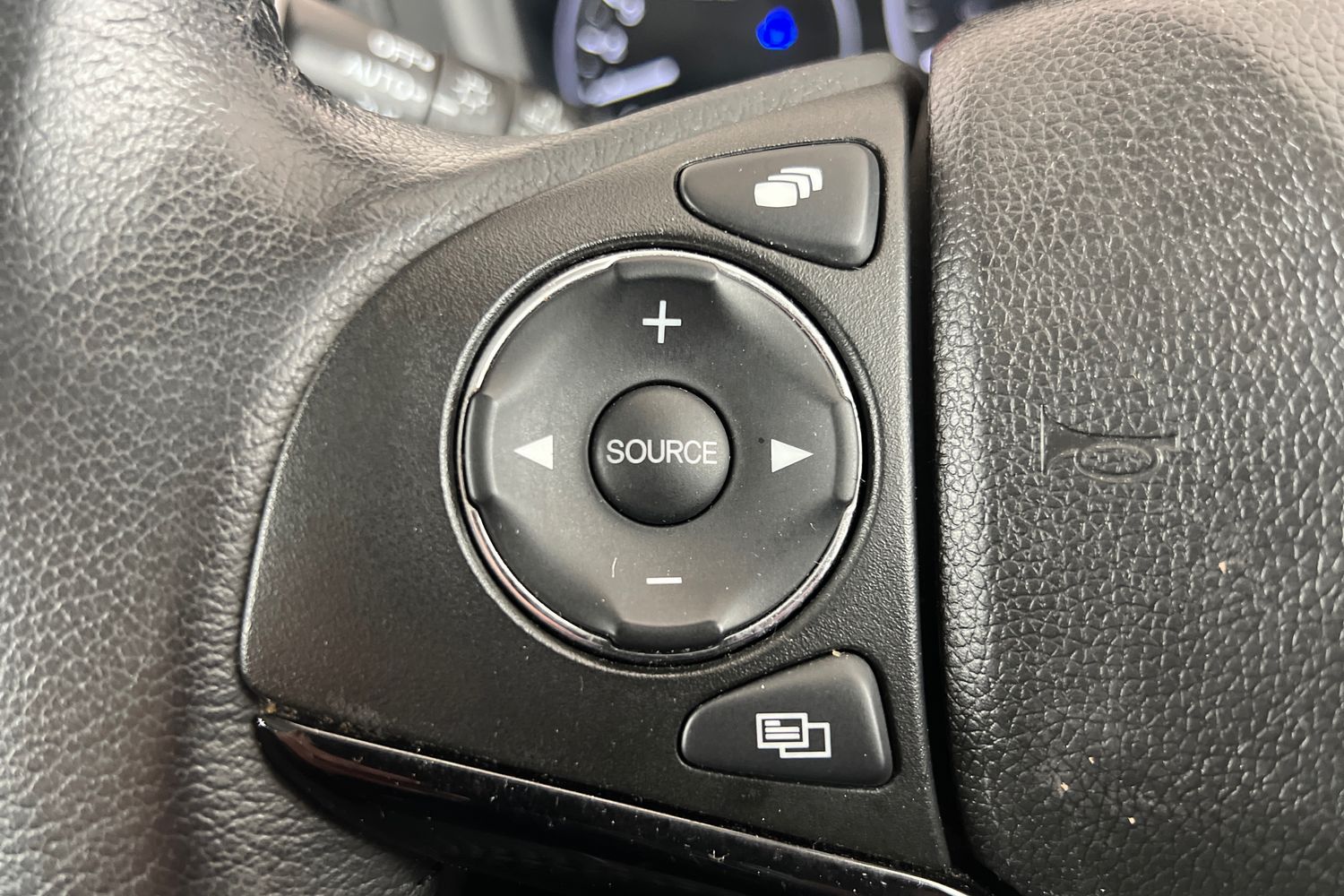 Used Honda HR-V 2017 for sale - 76438036: Photo 11