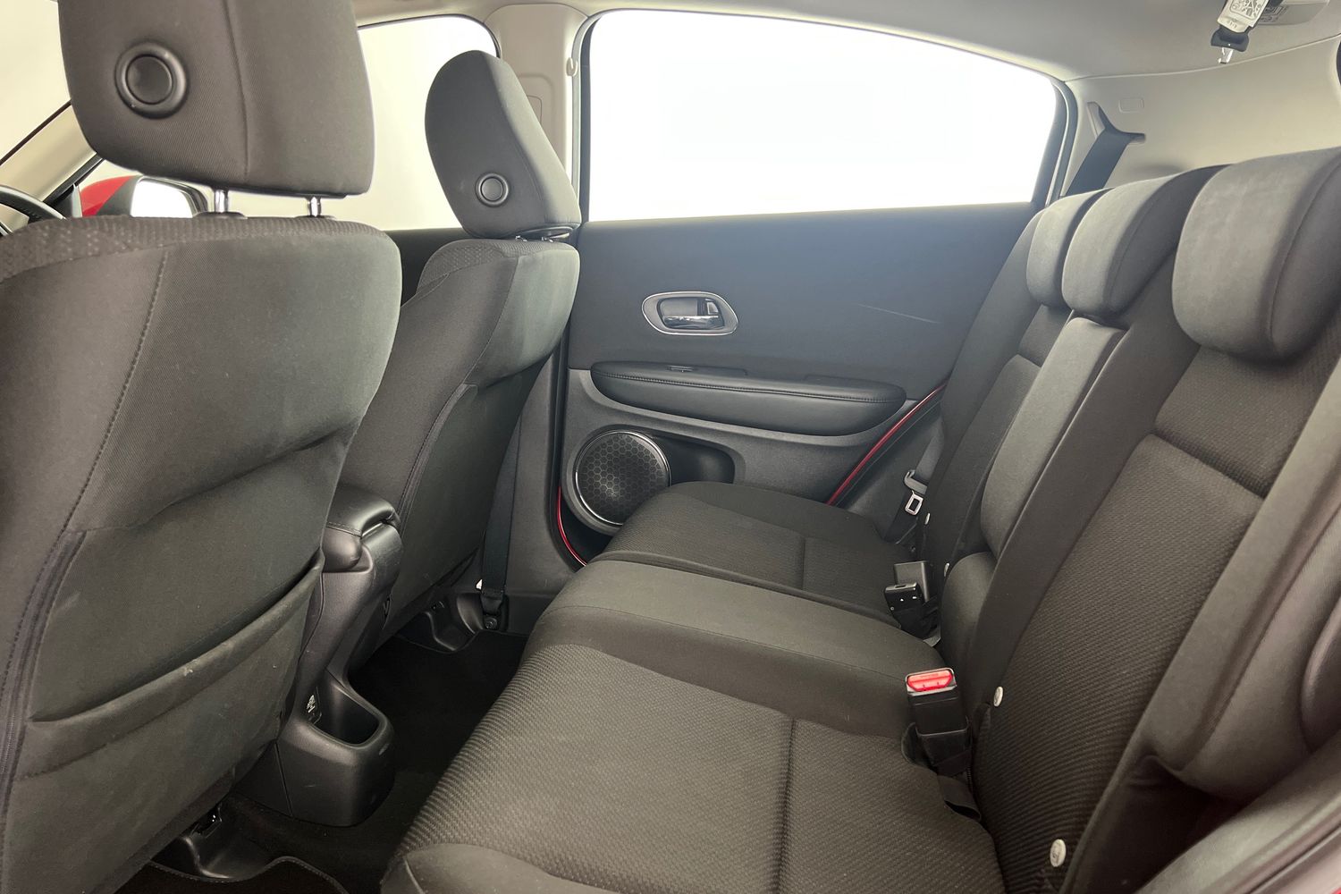 Used Honda HR-V 2017 for sale - 76438036: Photo 17