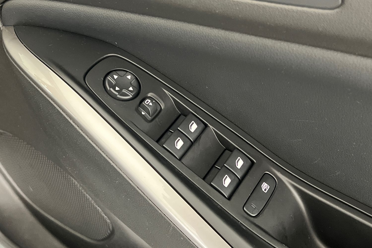 Used Vauxhall Grandland 2023 for sale - 76907939: Photo 27