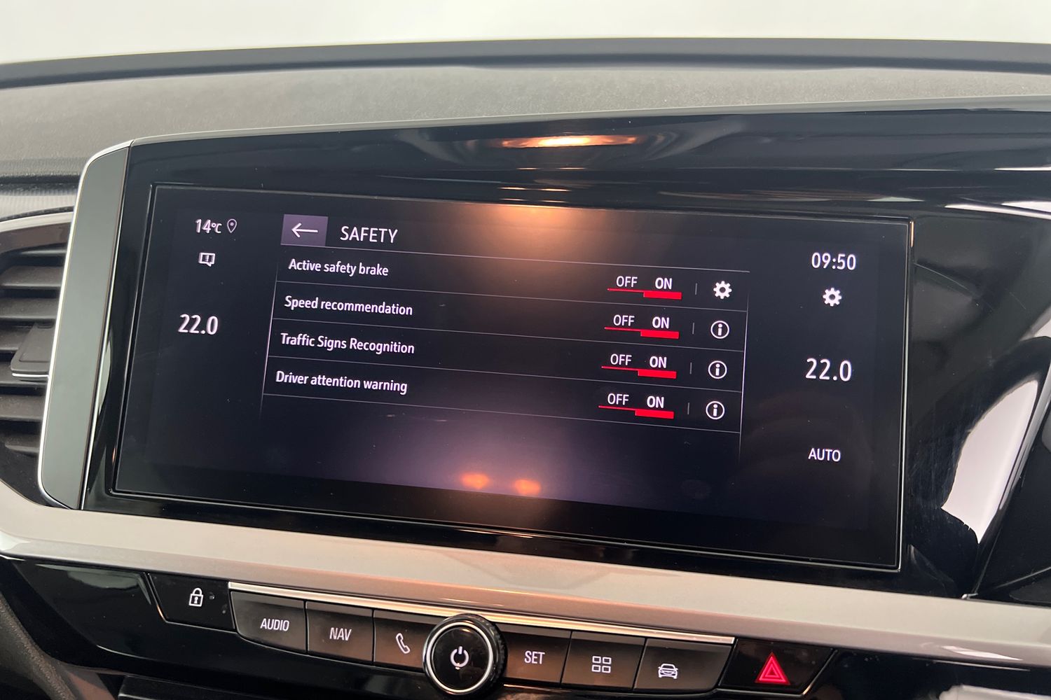 Used Vauxhall Grandland 2023 for sale - 76907939: Photo 35