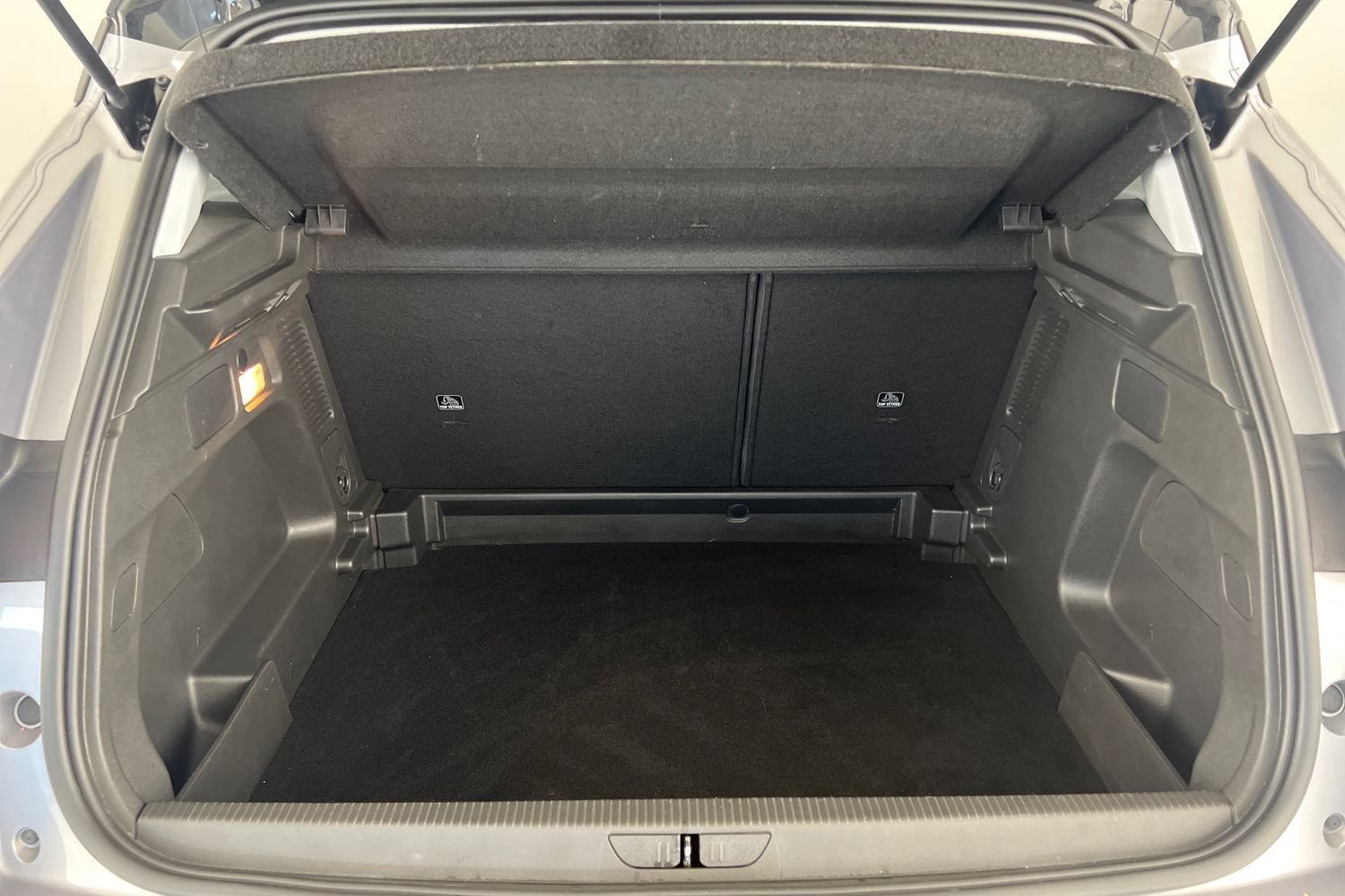 Used Vauxhall Grandland 2023 for sale - 76907939: Photo 8