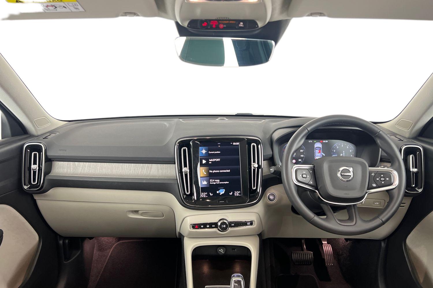 Used Volvo XC40 2022 for sale - 76907945: Photo 6