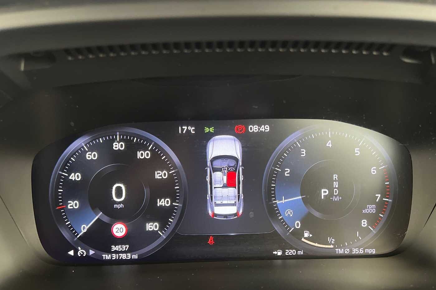 Used Volvo XC40 2022 for sale - 77035852: Photo 7