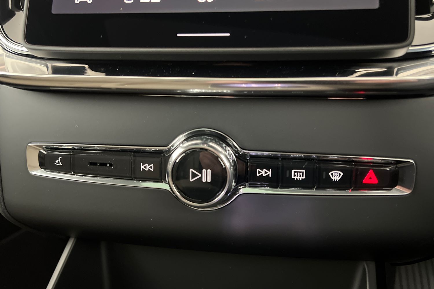 Used Volvo XC90 2025 for sale - 76796322: Photo 14