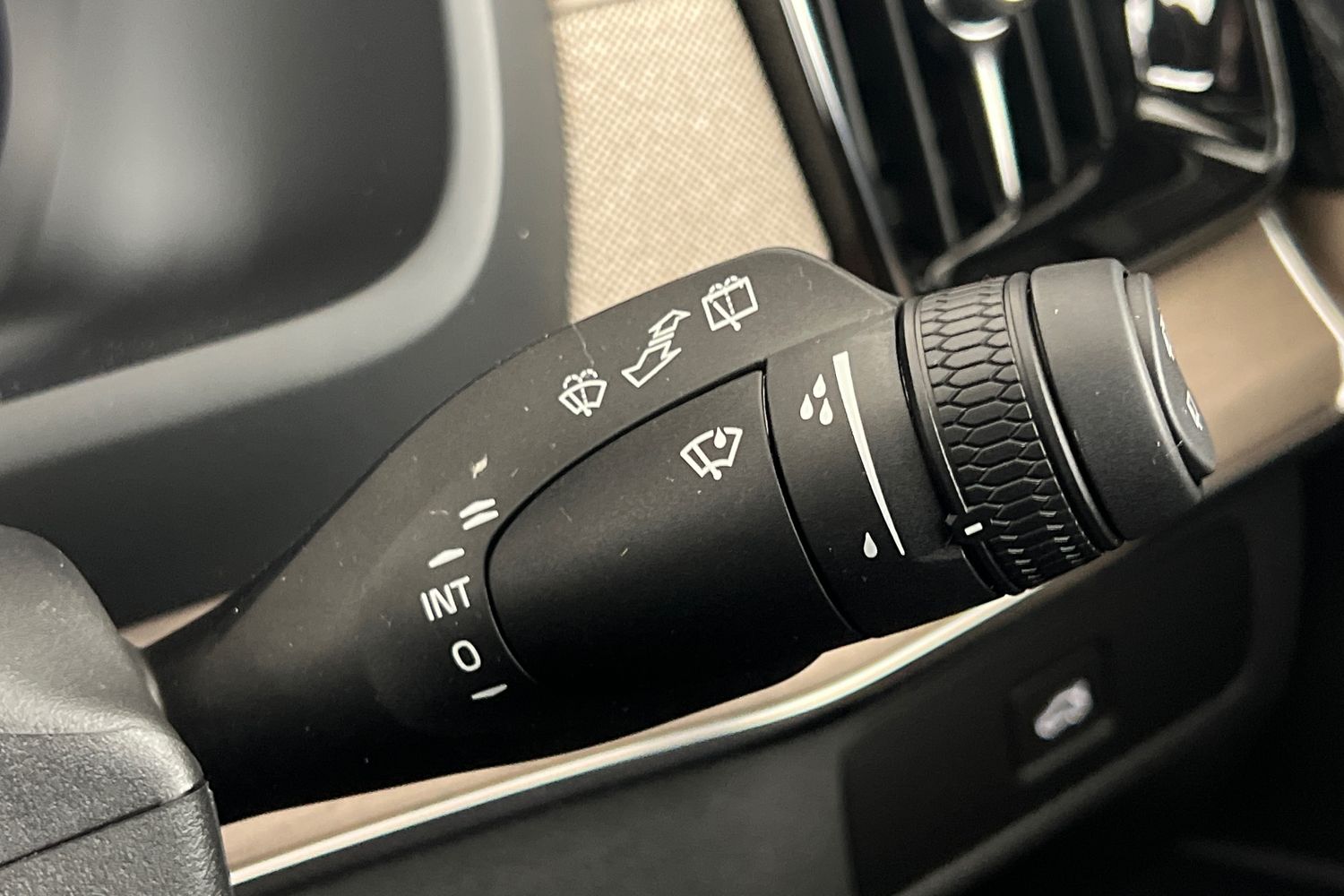 Used Volvo XC90 2025 for sale - 76796322: Photo 37