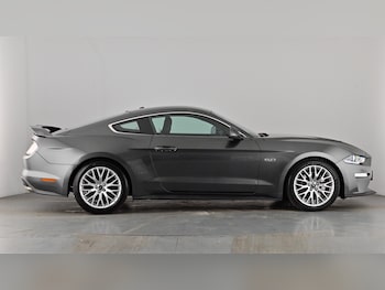 Used Ford Mustang 2019 for sale - 77890021: Photo