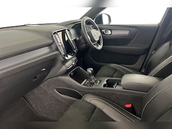 Used Volvo XC40 2021 for sale - 78328851: Photo