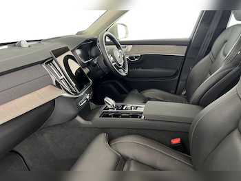 Used Volvo XC90 2025 for sale - 78165772: Photo