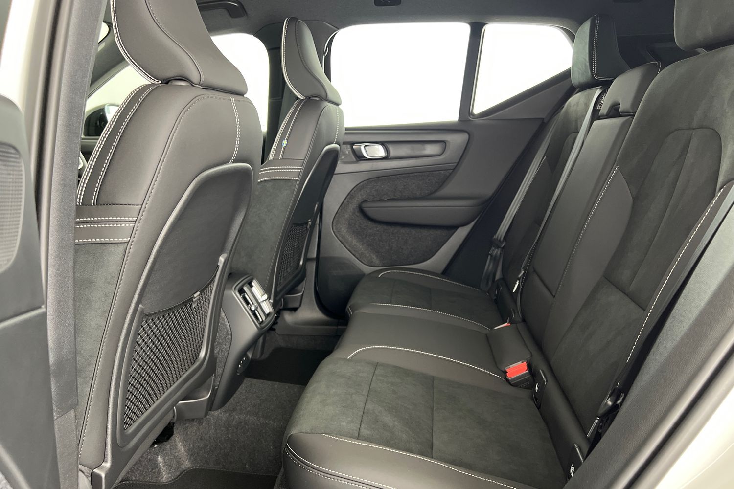 Used Volvo XC40 2025 for sale - 76614949: Photo 17