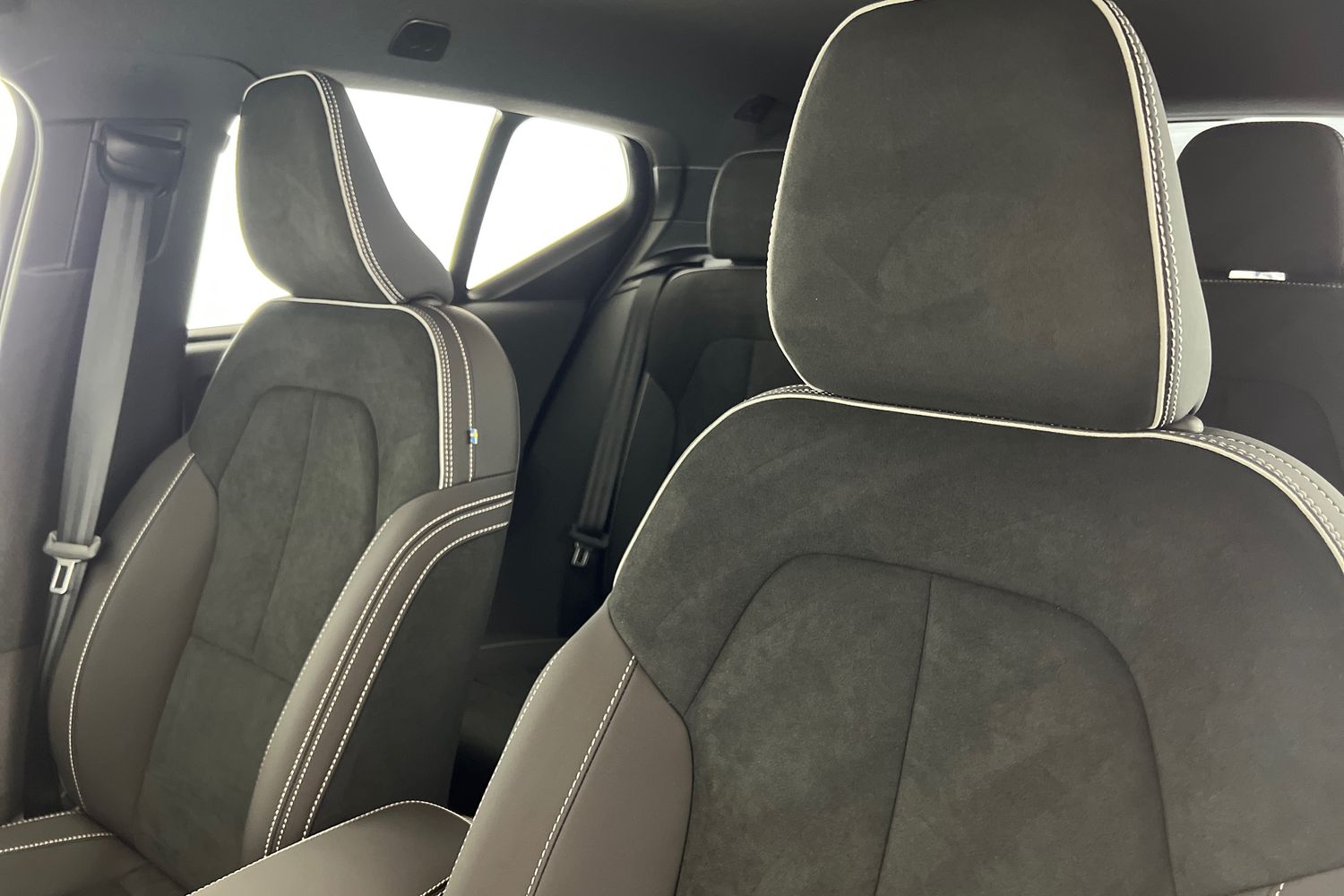 Used Volvo XC40 2025 for sale - 76614949: Photo 27