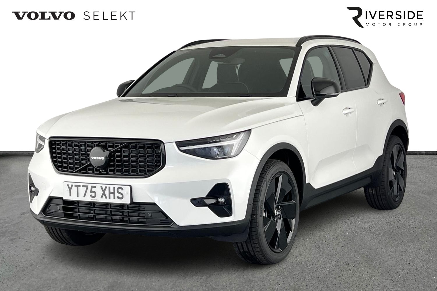 Used Volvo XC40 2025 for sale - 76614949: Photo 9