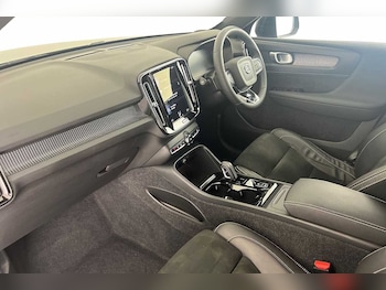 Used Volvo XC40 2022 for sale - 75440044: Photo