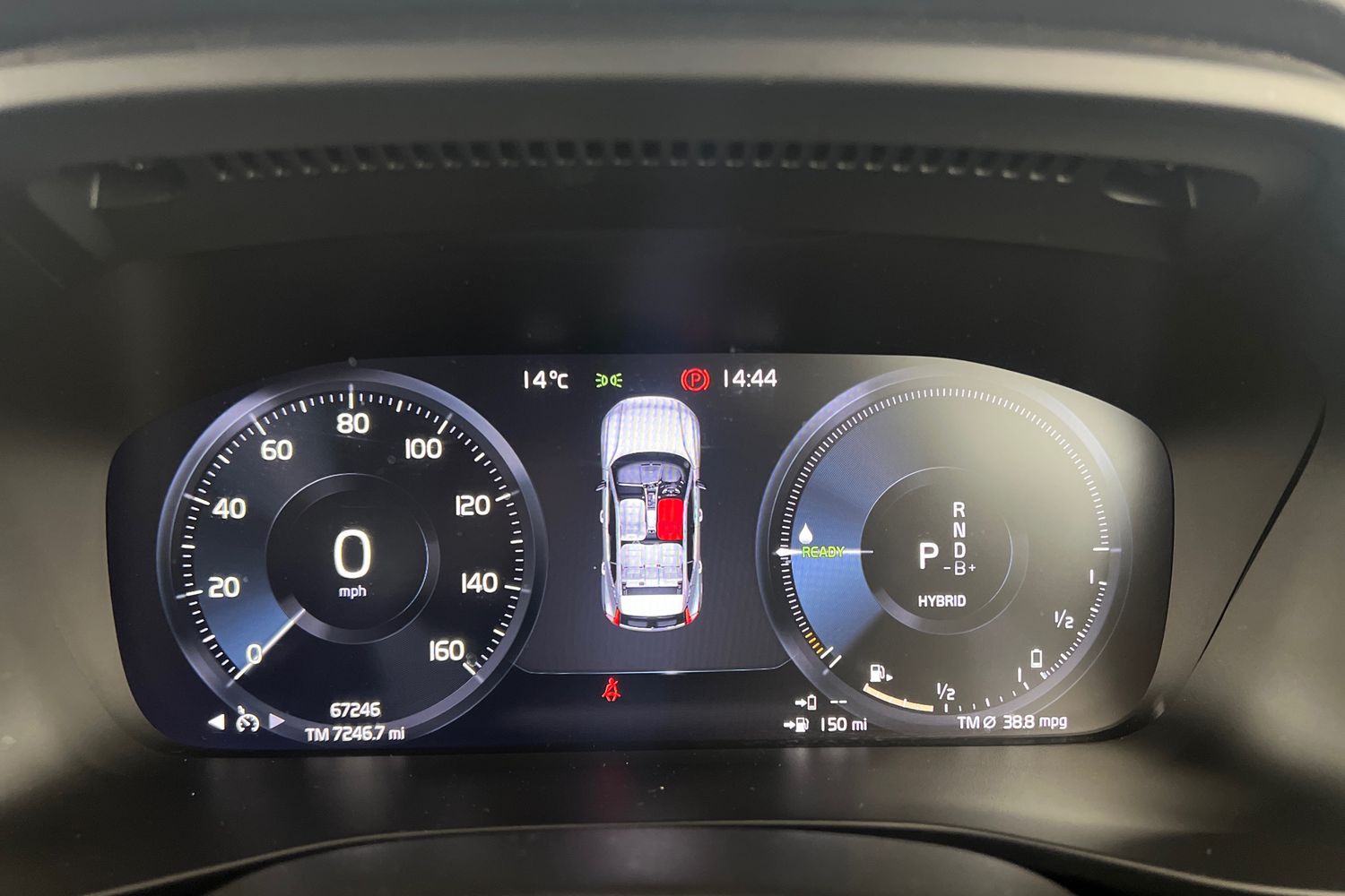 Used Volvo XC40 2022 for sale - 76984179: Photo 7