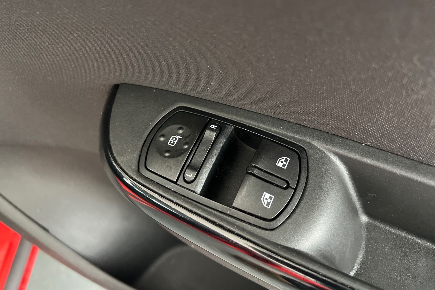 Used Vauxhall Corsa 2016 for sale - 76652341: Photo 28