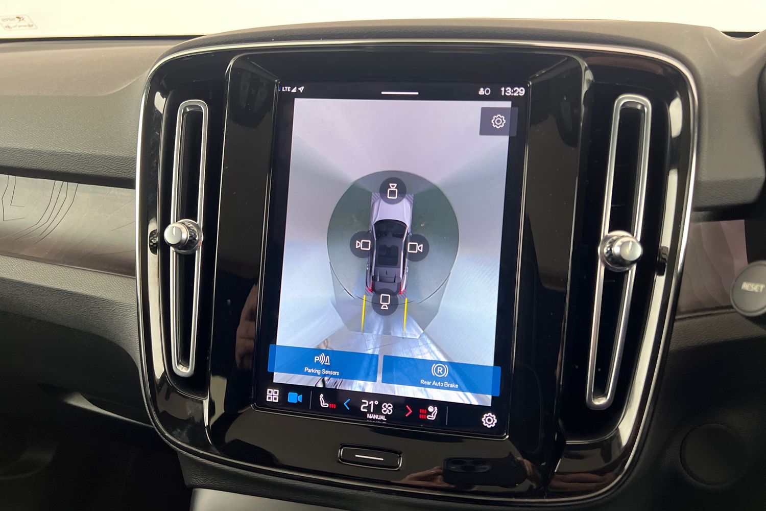 Used Volvo C40 2023 for sale - 77035863: Photo 16