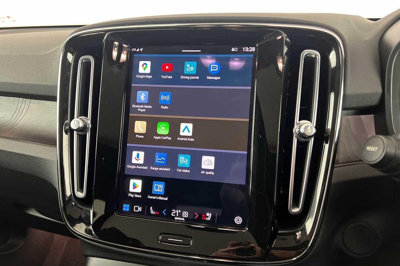 Used Volvo C40 2023 for sale - 77035863: Photo 35