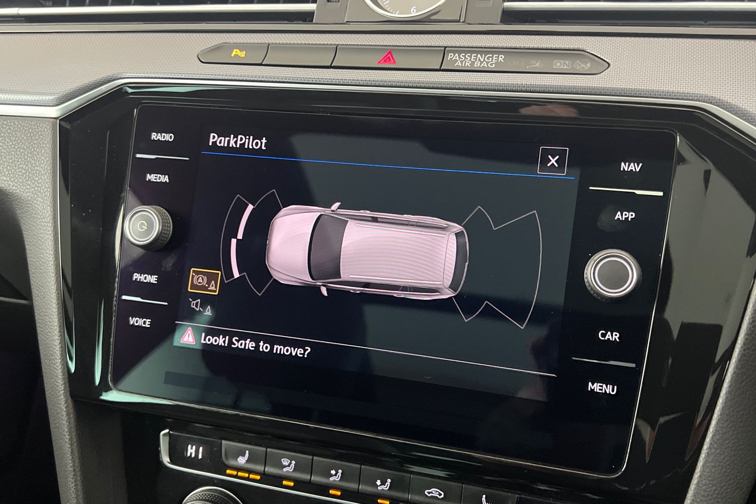 Used Volkswagen Passat 2019 for sale - 77434847: Photo 16