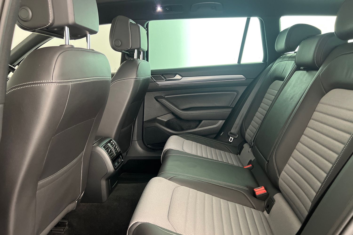 Used Volkswagen Passat 2019 for sale - 77434847: Photo 17