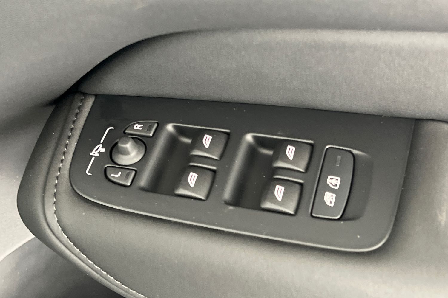 Used Volvo XC60 2026 for sale - 77381006: Photo 28