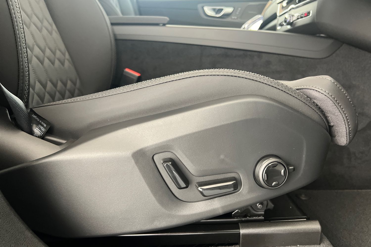 Used Volvo XC60 2026 for sale - 77381006: Photo 30